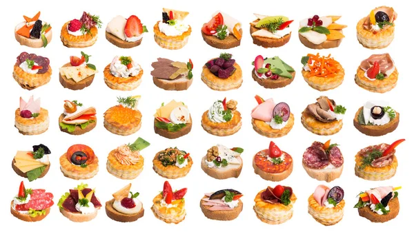 Beyaz arka planda bir sürü farklı kanepe