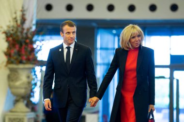  Emmanuel Macron ve eşi Erivan, Ermenistan 'da Fransızca konuşan ülkelerin zirvesinde. 11 Ekim 2018: