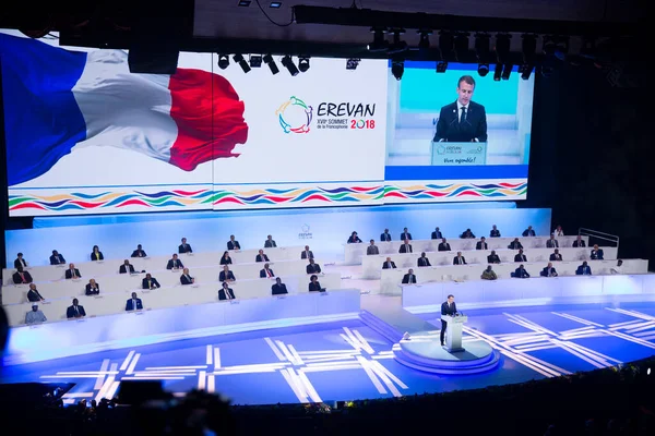 Emmanuel Macron Erivan Ermenistan 'daki Fransızca konuşan ülkelerin zirvesinde. 11 Ekim 2018: