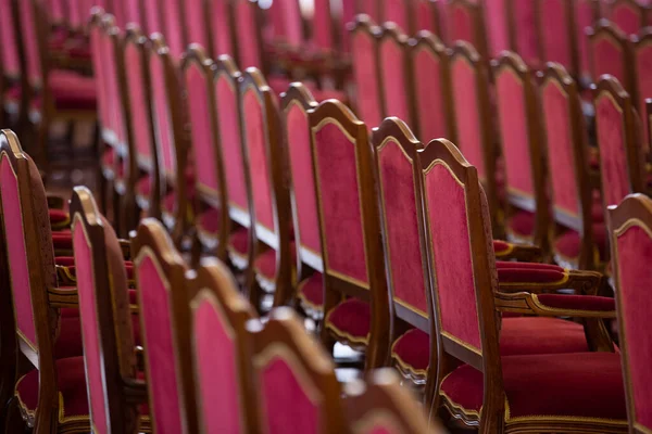 Large Red Black Empty Chairs Row Rows Open Theater Hall — Stockfoto