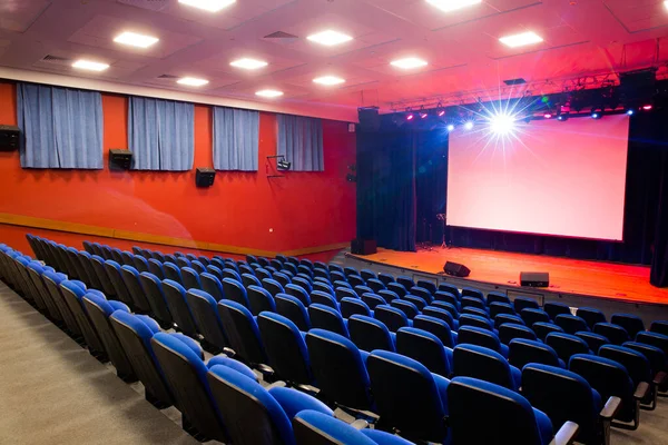 Movie Theater Blue Seats Blank Screen — Stock Photo, Image