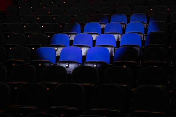 Close Shot Interior Cinema Auditorium Lines Blue Chairs Horizontal Shot — Stock fotografie