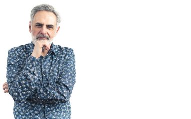 Beyaz arka planda izole edilmiş 40 'lı yaşlarda beyaz bir adam.