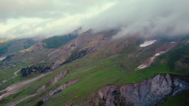 Vue Ascendante Versant Montagneux Caucase Couvert Nuages Géorgie Europe Images — Video