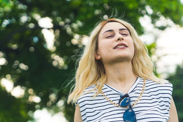 Blond Caucasian Girl Enjoying Fresh Air Summer Medium Closeup Natural — Stock Photo, Image