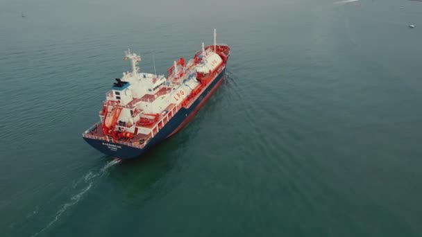 Karadeniz Batumi Adjara Gürcistan Dan Geçen Lpg Doğalgaz Gemisinin Yukarıdan — Stok video
