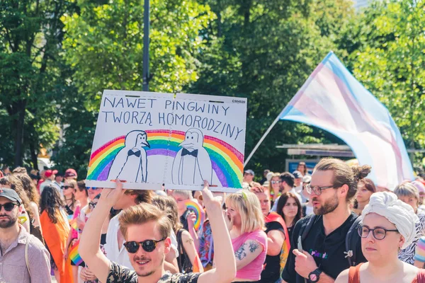 2022 Varşova Polonya Penguenler Bile Homoseksüel Aileler Yaratır Pride Parade — Stok fotoğraf