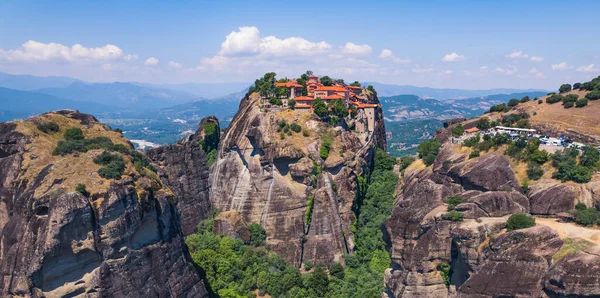 Stunning Aerial View Famous Monasteries Tops Stone Pillars Meteora Sunny — Stock Photo, Image