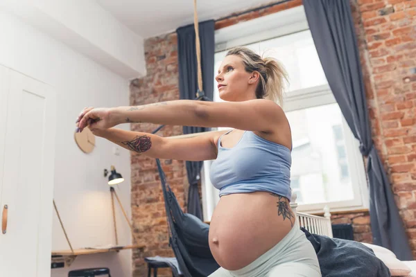 Pregnant Caucasian Woman Doing Squat Glutes Exercises Home Prenatal Fitness — стоковое фото