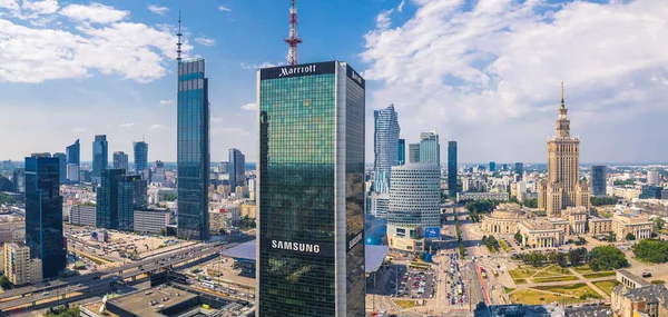 2022 Warsaw Poland Long Panoramic Aerial Shot Important Skyscrapers Centrum — стокове фото