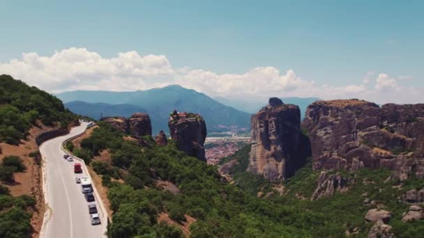 Picturesque Aerial View Meteora Town Kalambaka Greece High Quality Footage — Vídeo de Stock