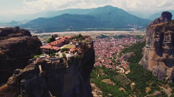 Thessaly Central Greece Incredible Rock Formation Meteora Aerial Drone Footage — Stockvideo