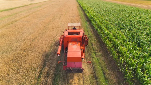 Birds Eye Perspective Red Combine Harvester Other Agricultural Machine Its — Stock Photo, Image