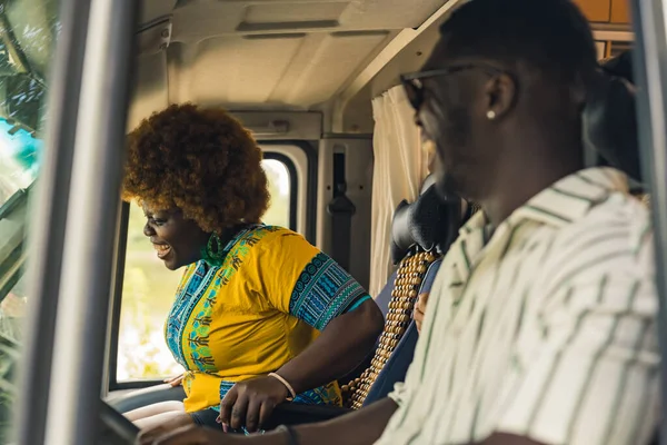 Medium Closeup Shot Afro American Man Woman Van High Quality — 스톡 사진