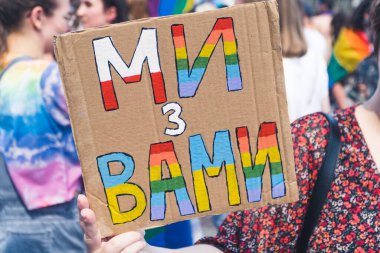 Varşova, Polonya. 25 Haziran 2022. Bir kişi, 