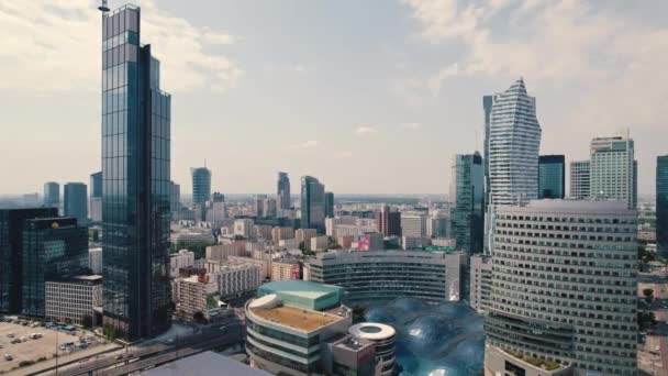 Vista Birseye Centro Varsóvia Polônia Com Edifícios Altos Vidro Modernos — Vídeo de Stock