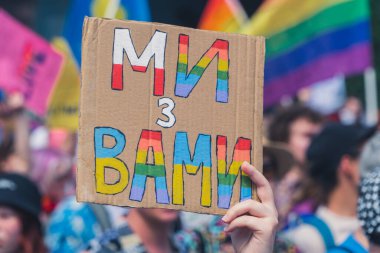 Varşova, Polonya. 25 Haziran 2022. Bir kişi, 