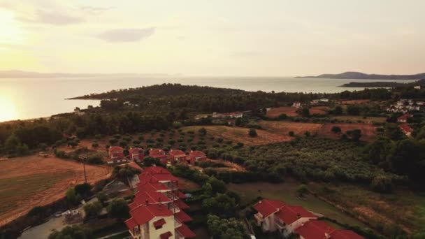 Pagi Yang Indah Yunani Kota Kassandra Terlihat Dari Sudut Pandang — Stok Video