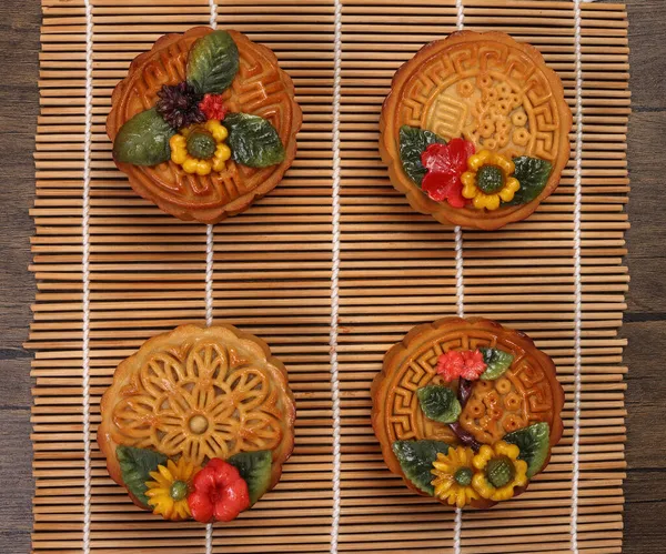 Flor Colorida Decorado Mooncake Chinês Meados Outono Festival Fundo Tapete — Fotografia de Stock