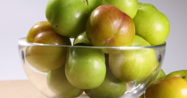 Small Mini Green Fresh Juicy Plum Fruit — Stock video