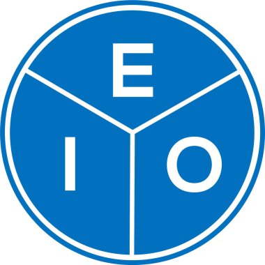 Beyaz arka planda EIO harf logosu tasarımı. EIO yaratıcı daire harfi logosu konsepti. EIO harf tasarımı.