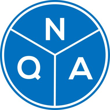 Beyaz arka planda NQA harf logosu tasarımı. NQA yaratıcı harflerin baş harfleri logo kavramı. NQA harf tasarımı.