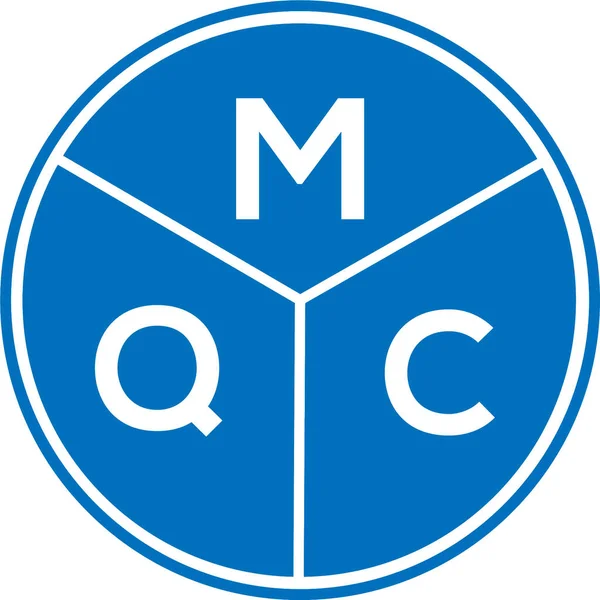 Beyaz arkaplanda MQC harf logosu tasarımı. MQC yaratıcı harflerin baş harfleri logo kavramı. MQC harf tasarımı.