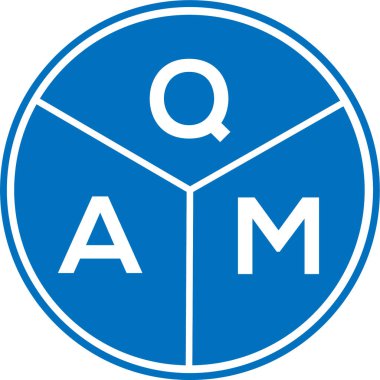 Beyaz arkaplanda QAM harf logosu tasarımı. QAM yaratıcı harflerin baş harfleri logo kavramı. QAM harf tasarımı.