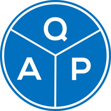 Beyaz arkaplanda QAP harf logosu tasarımı. QAP yaratıcı harflerin baş harfleri logo kavramı. QAP harf tasarımı.