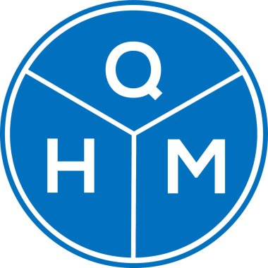 Beyaz arkaplanda QHM harf logosu tasarımı. QHM yaratıcı harflerin baş harfleri logo kavramı. QHM harf tasarımı.