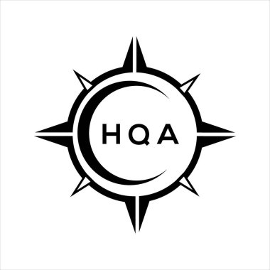HQA soyut teknoloji çemberi logo tasarımını beyaz arka plana ayarlıyor. HQA yaratıcı harflerin baş harfleri logosu.