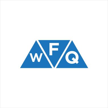 Beyaz arka planda FWQ üçgen şekil logosu tasarımı. FWQ yaratıcı harflerin baş harfleri logo kavramı.