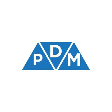 Beyaz arka planda DPM 3 üçgen logo tasarımı. DPM yaratıcı harf logosu kavramı.
