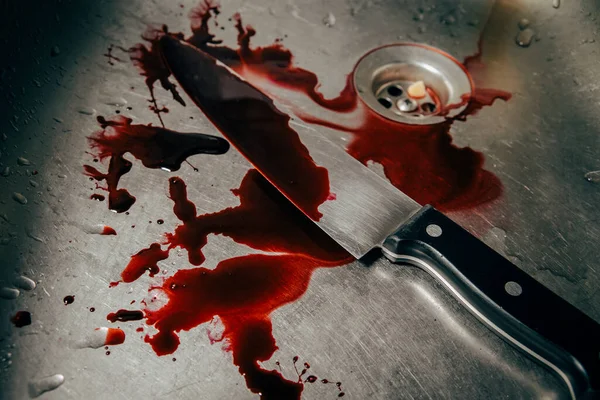 Blood Stained Knife Tub Were Many Bloodstains Tub Suicide Terrifying — Stock fotografie