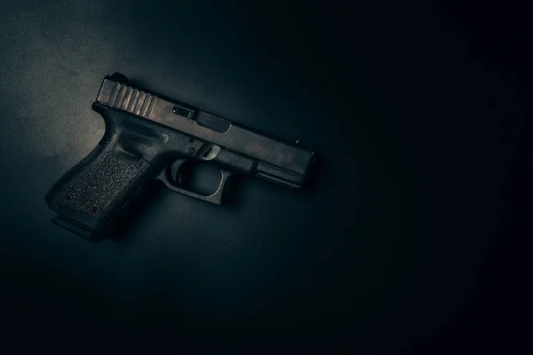 Пистолет Черном Фоне — стоковое фото