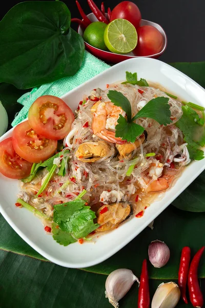 Top View Seafood Vermicelli Salad Squid Shrimp Clams Minced Pork — стоковое фото
