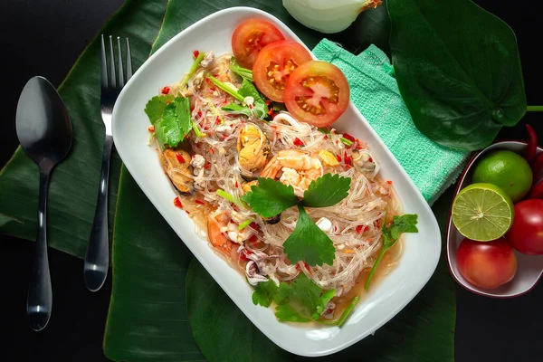 Top View Seafood Vermicelli Salad Squid Shrimp Clams Minced Pork — стоковое фото
