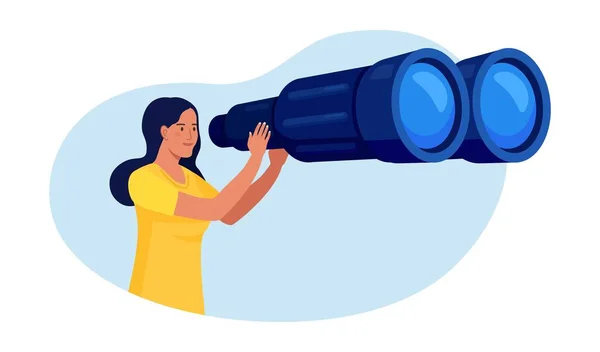 女人透过大大的双筒望远镜遥望前方 寻找什么东西 女孩正在密切注视着某个人 那位年轻的女士带着望远镜旅行 — 图库矢量图片