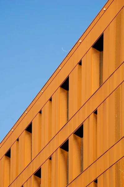 Detalhe Arquitetura Moderna Corten Fachada Edifício — Fotografia de Stock