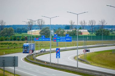 Nagradowice, Polonya - 4 Haziran 2022 - Polonya S5 otoyolu.