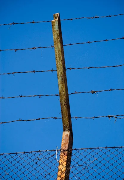 Barbed Wire Silhouette Sky — Stock Photo, Image