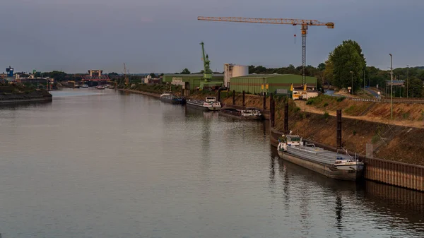 Duisburg Renânia Norte Vestefália Alemanha Agosto 2018 Navios Costa Hafenkanal — Fotografia de Stock