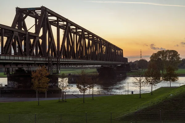 Duisburg Nordrhein Westfalen Tyskland November 2019 Utsikt Från Rheinpark Mot — Stockfoto