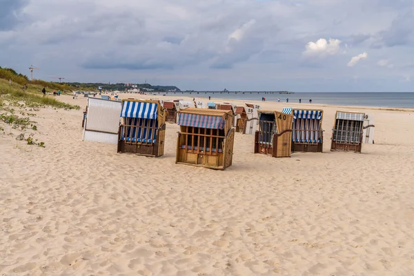 Ahlbeck Mecklemburgo Pomerania Occidental Alemania Octubre 2020 Sillas Playa Costa — Foto de Stock