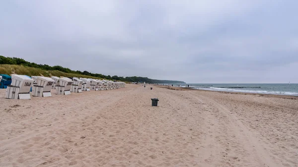 Rostock Mecklemburgo Pomerânia Ocidental Alemanha Junho 2020 Praia Cadeiras Praia — Fotografia de Stock