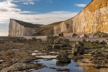 Seaford yakınlarındaki Hope Gap kayalıkları ve plajı, Doğu Sussex, İngiltere