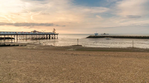 Noordzeekust Met Het Strand Neptunes Arm Pier Herne Bay Kent — Stockfoto