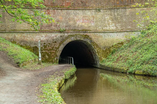 Ingang Van Een Tunnel Van Het Llangollenkanaal Bij Ellesmere Shropshire — Stockfoto
