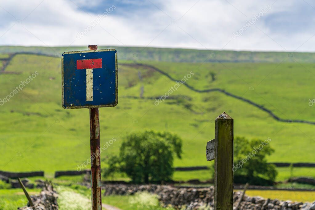 Sign: Cul-de-sac with the Yorkshire landscape near Litton, North Yorkshire, England, UK