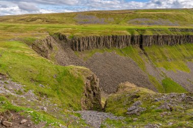 Kuzey Pennines 'in Cumbria, İngiltere' deki Yüksek Kupa 'daki manzarası.